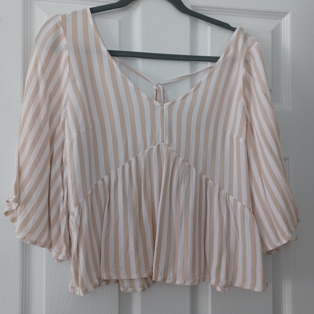 Hollister Crop Top
